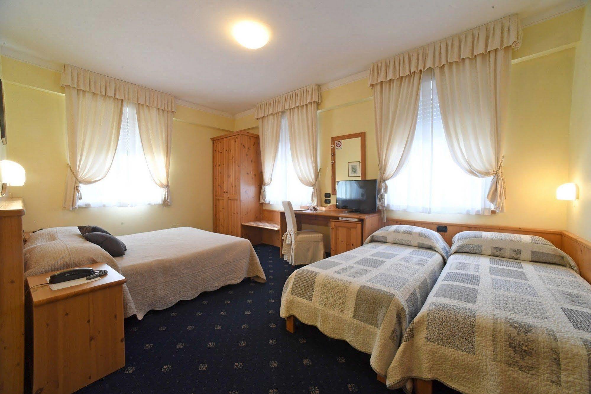 Hotel Lilla' Terlago Exterior foto